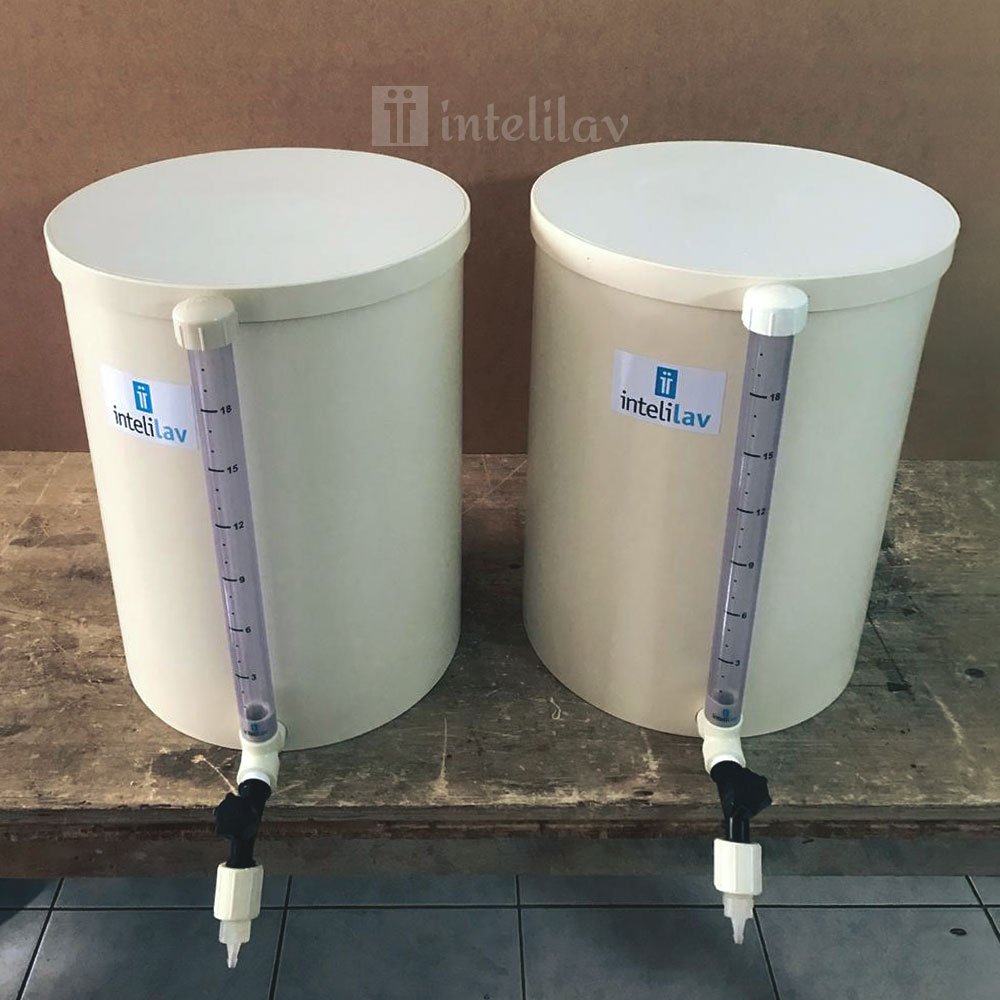 reservatorio-em-pvc-com-torneira-intelilav